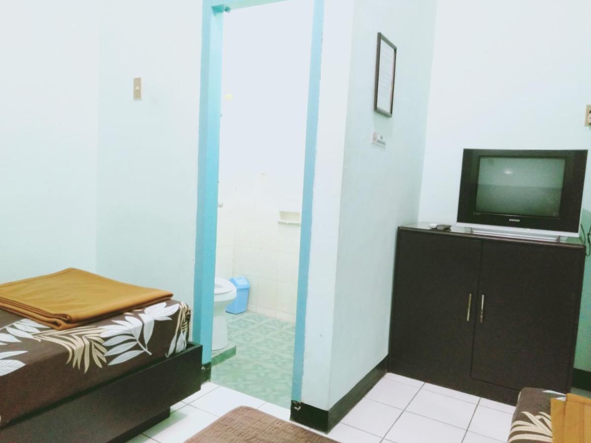 מדיון Hotel Taman Indah מראה חיצוני תמונה