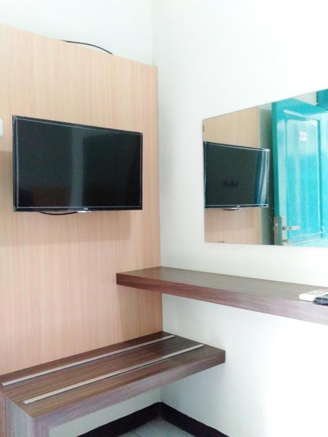 מדיון Hotel Taman Indah מראה חיצוני תמונה