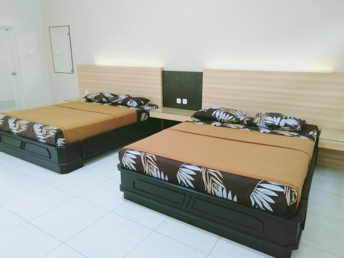 מדיון Hotel Taman Indah מראה חיצוני תמונה
