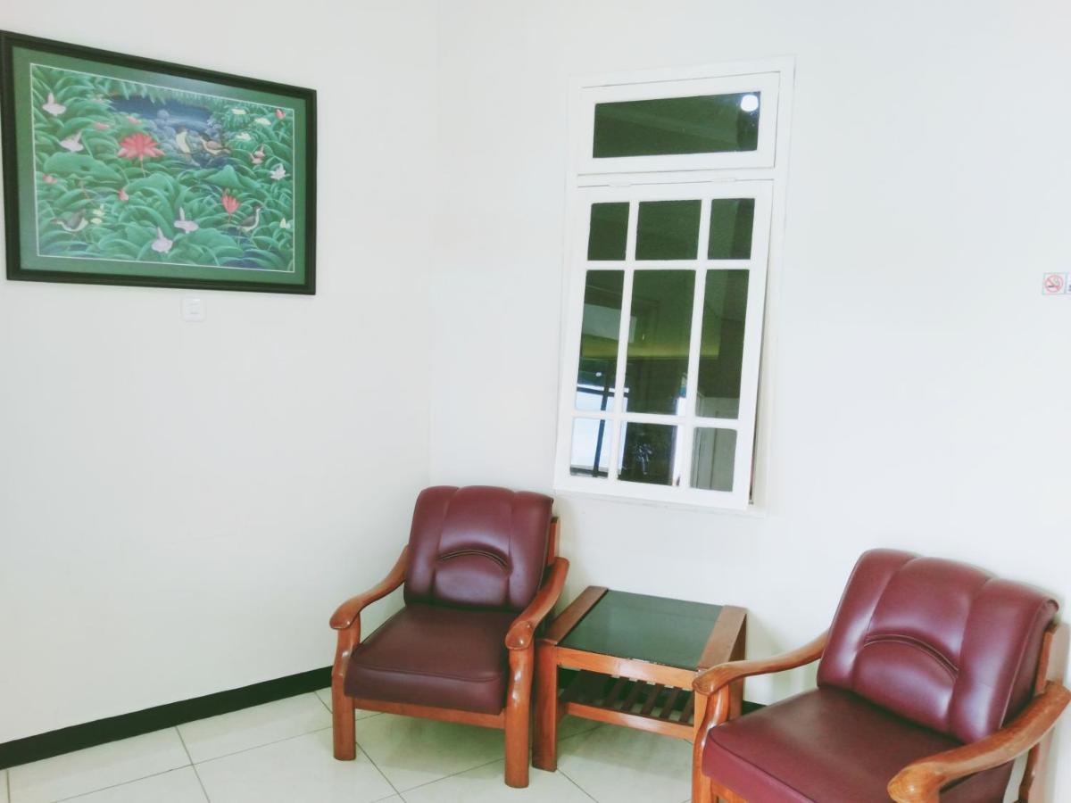 מדיון Hotel Taman Indah מראה חיצוני תמונה