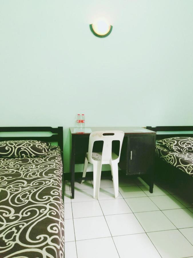 מדיון Hotel Taman Indah מראה חיצוני תמונה