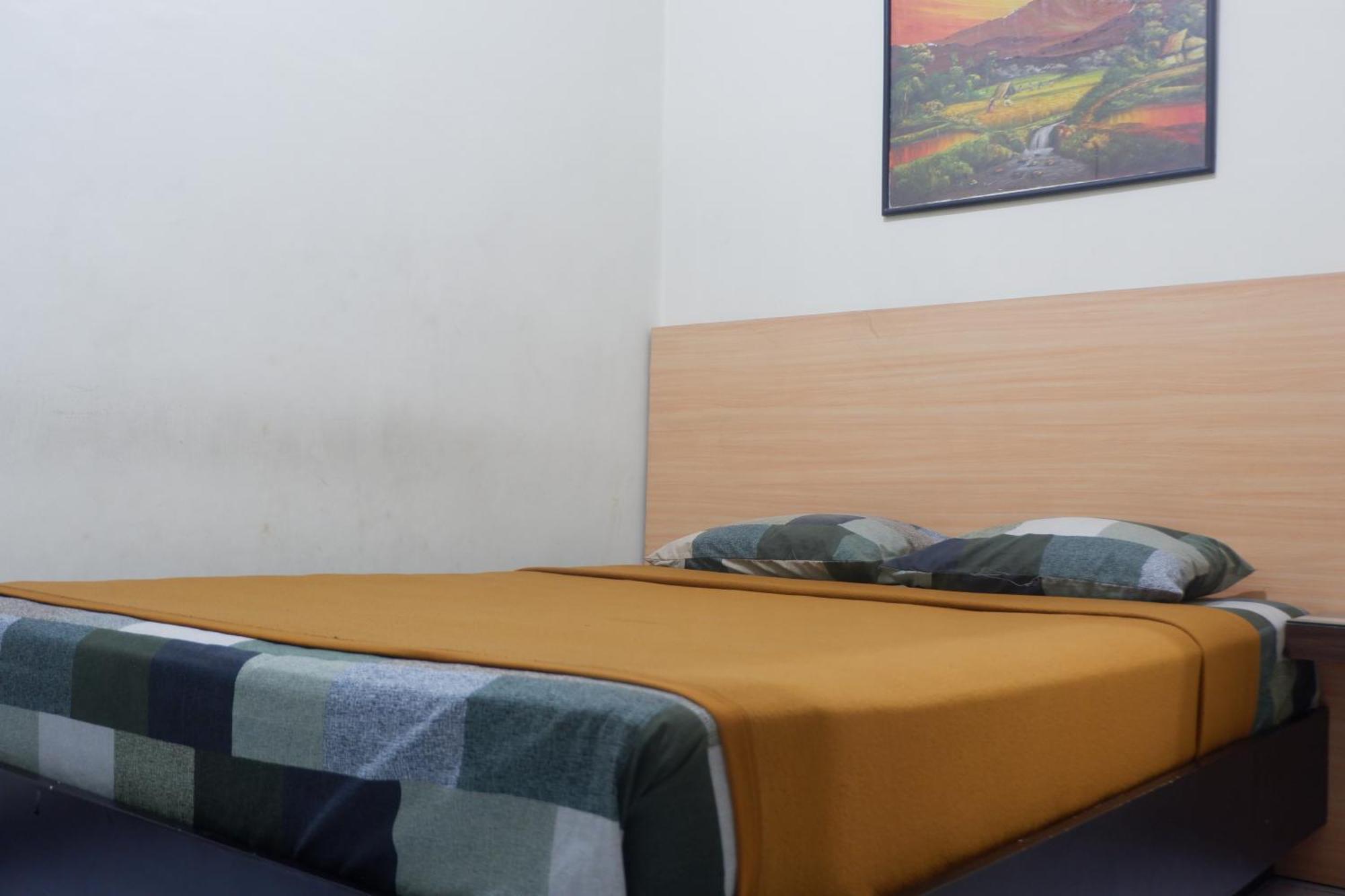 מדיון Hotel Taman Indah מראה חיצוני תמונה
