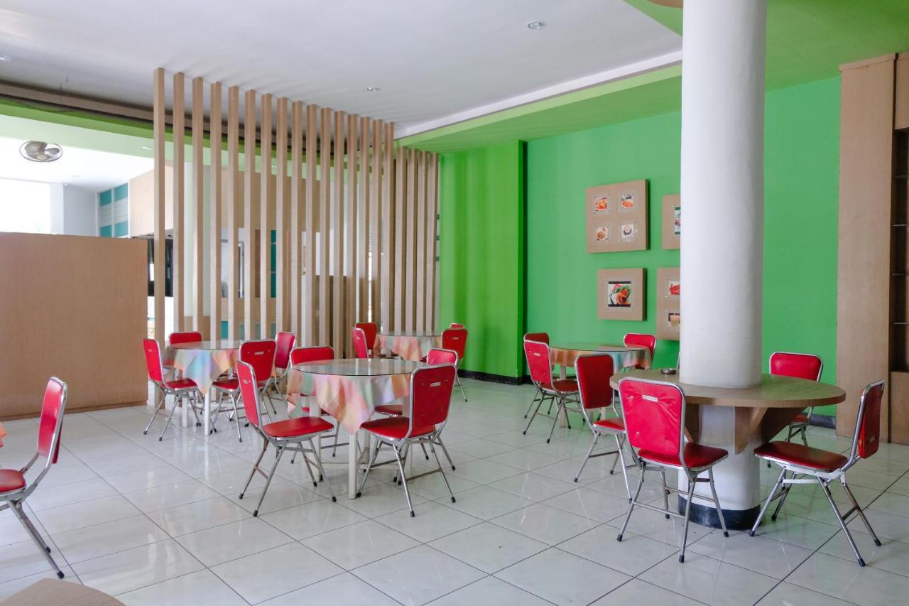 מדיון Hotel Taman Indah מראה חיצוני תמונה